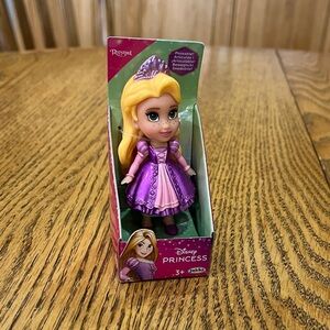 Disney Rapunzel Purple and Pink Mini Poseable Princess Doll